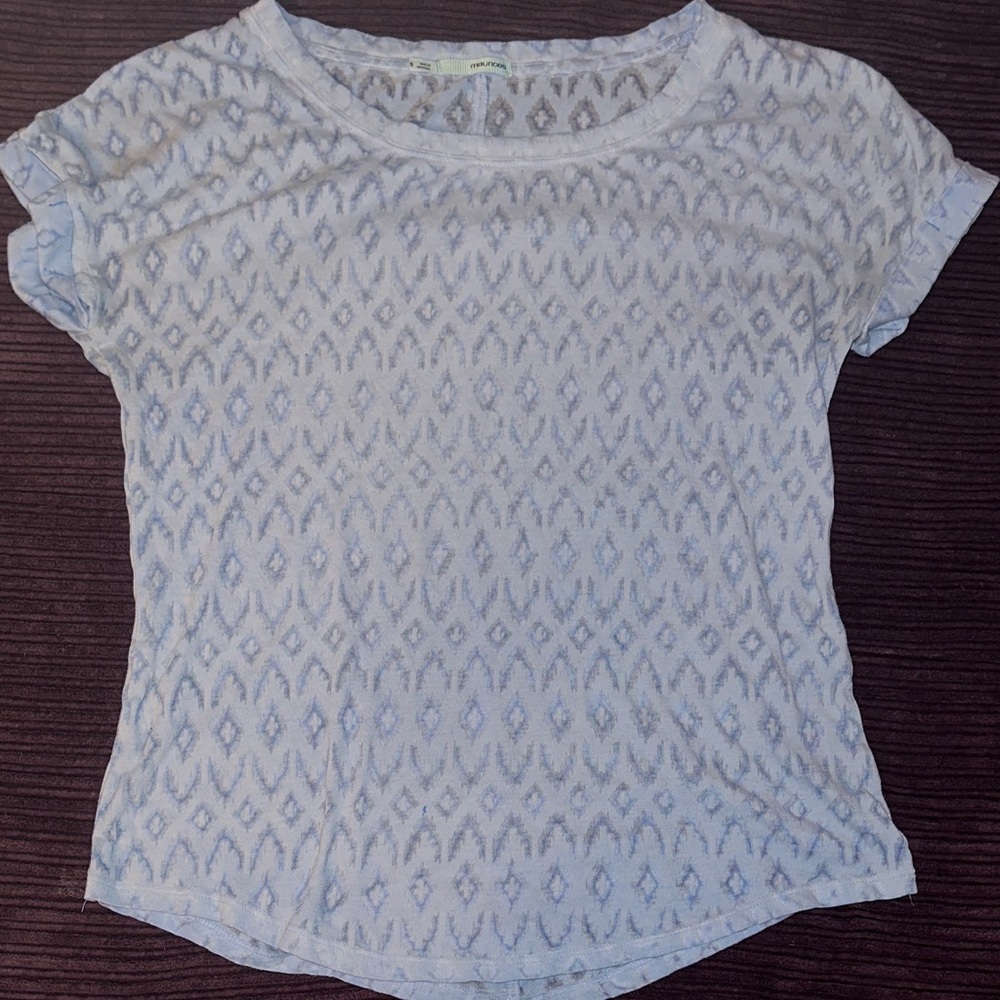 Women's light Blue Patterned Top